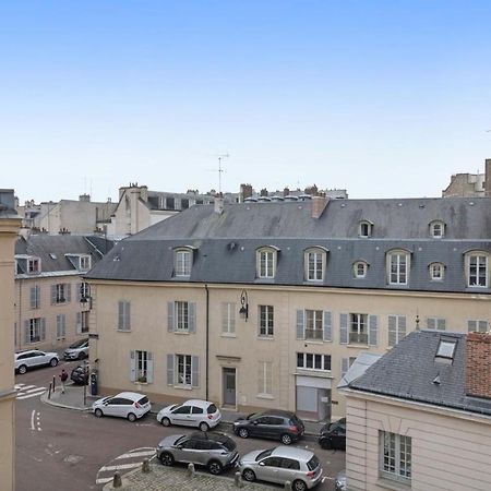 Studio Lumineux Proche Du Chateau Versailles Exteriör bild